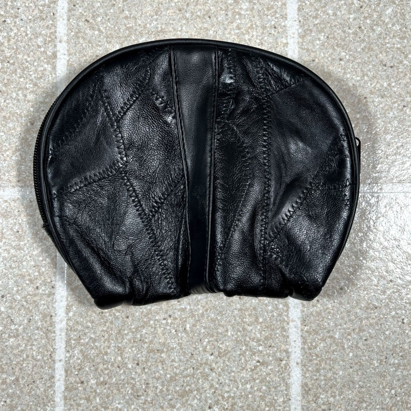 Vintage Women’s Black Faux Leather Clutch Bag Purse Size ONE SIZE - 2 Thumbnail