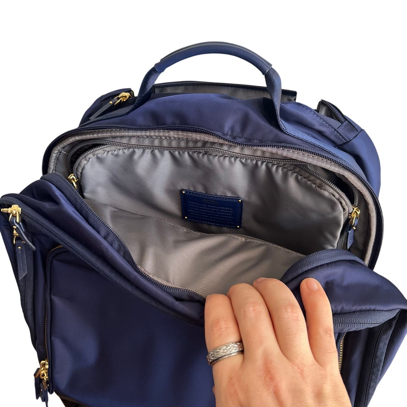 Tumi Tumi Oslo Voyageur Blue Compact Carry Spinner Suitcase Size ONE SIZE - 12 Thumbnail
