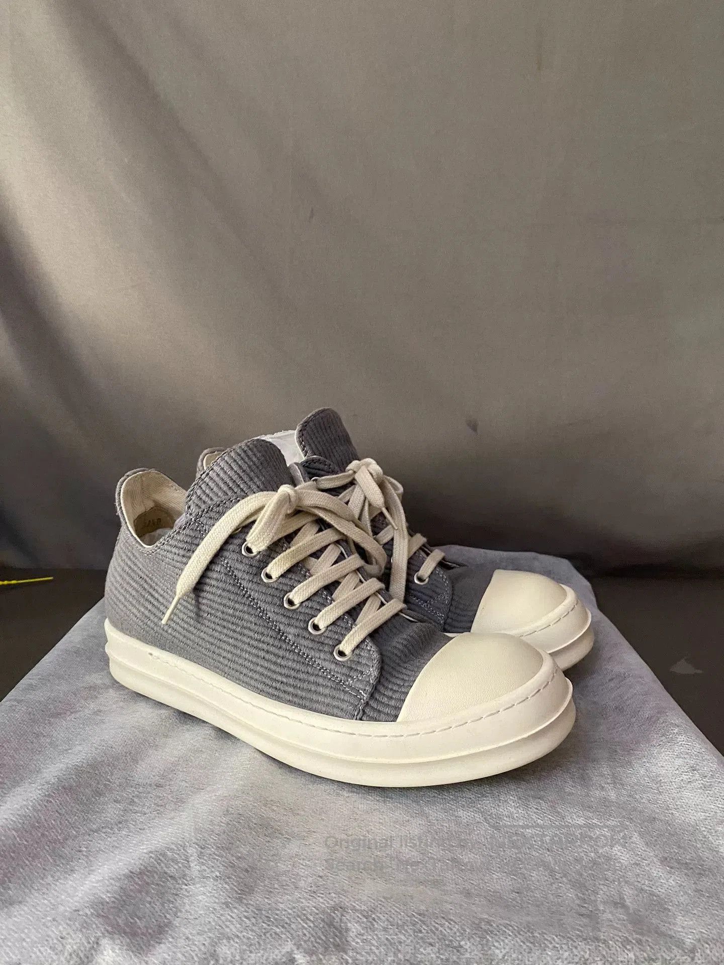 Rick Owens Rick Owens Gray Corduroy Shoes Size 38.5. Size US 5.5 / EU 38 - 3 Thumbnail