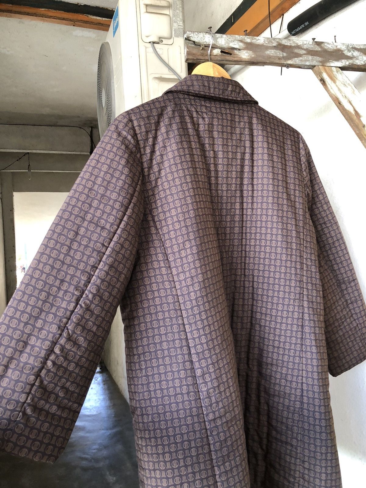 Lanvin Vintage Lanvin Monogram Light Puffer Jacket Size M / US 6-8 / IT 42-44 - 10 Thumbnail