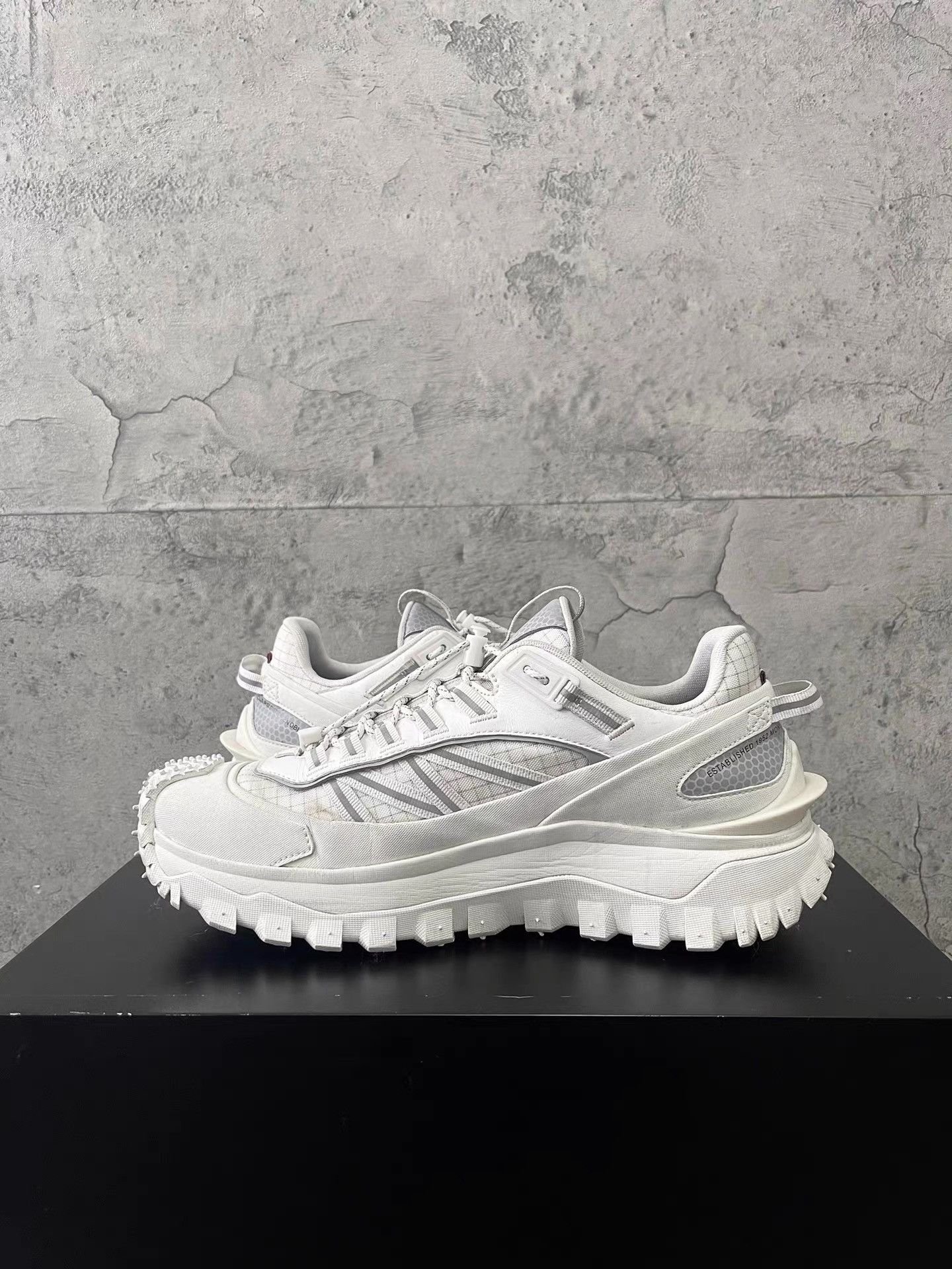 Moncler MONCLER Trailgrip GTX Sneakers K34 Size US 11 / EU 44 - 6 Thumbnail