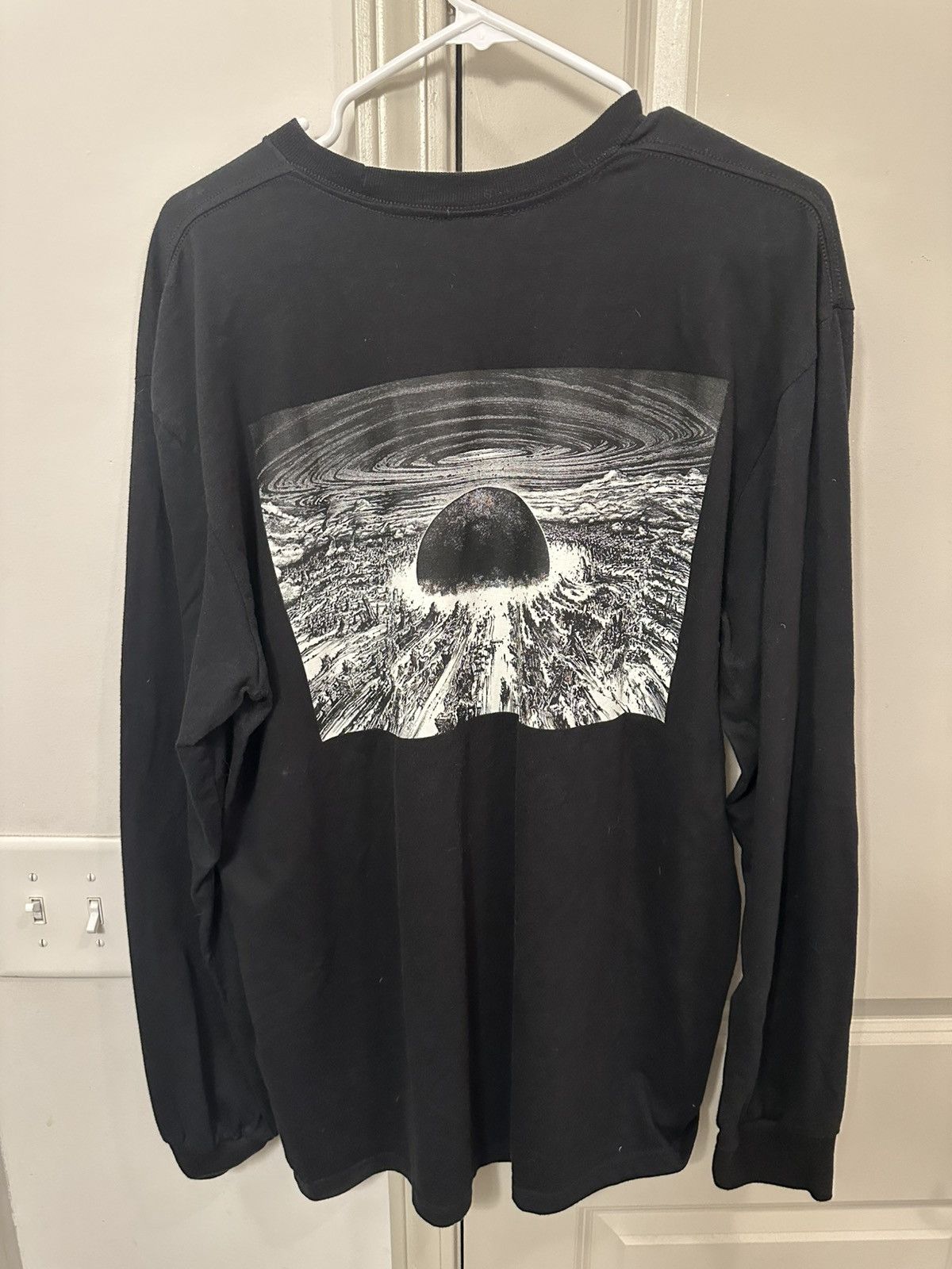 Supreme Supreme Neo Tokyo Akira Long-sleeve Size US XL / EU 56 / 4 - 1 Thumbnail