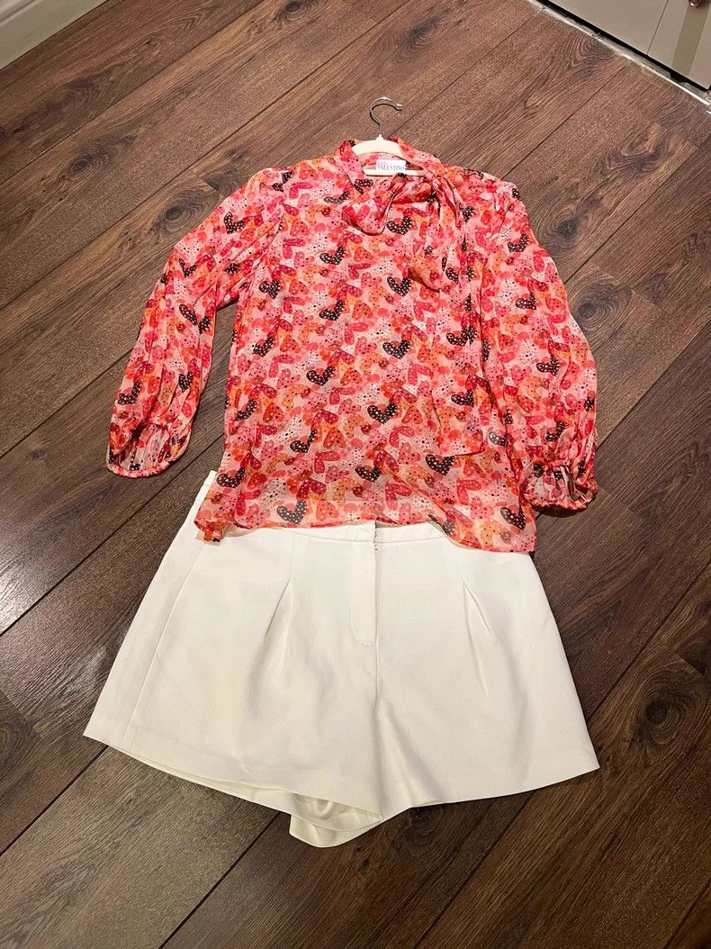 Valentino Valentino Silk French lantern sleeve love shirt Size S / US 4 / IT 40 - 8 Thumbnail