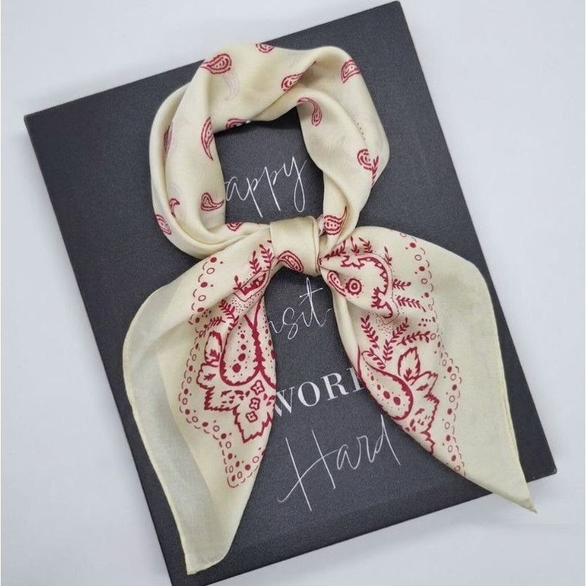 Other New Elegant Bandana Square Scarf Retro Beige Red Floral Pai Size ONE SIZE - 2 Thumbnail