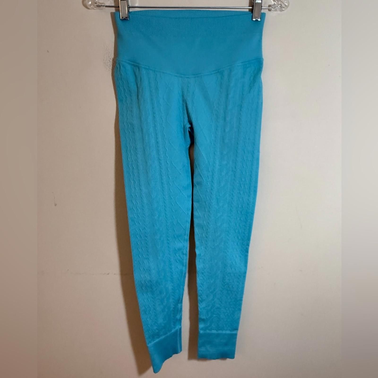 Other Joy Lab teal blue ribbed leggings. Features a SZ SM Size 28" / US 6 / IT 42 - 1 Thumbnail