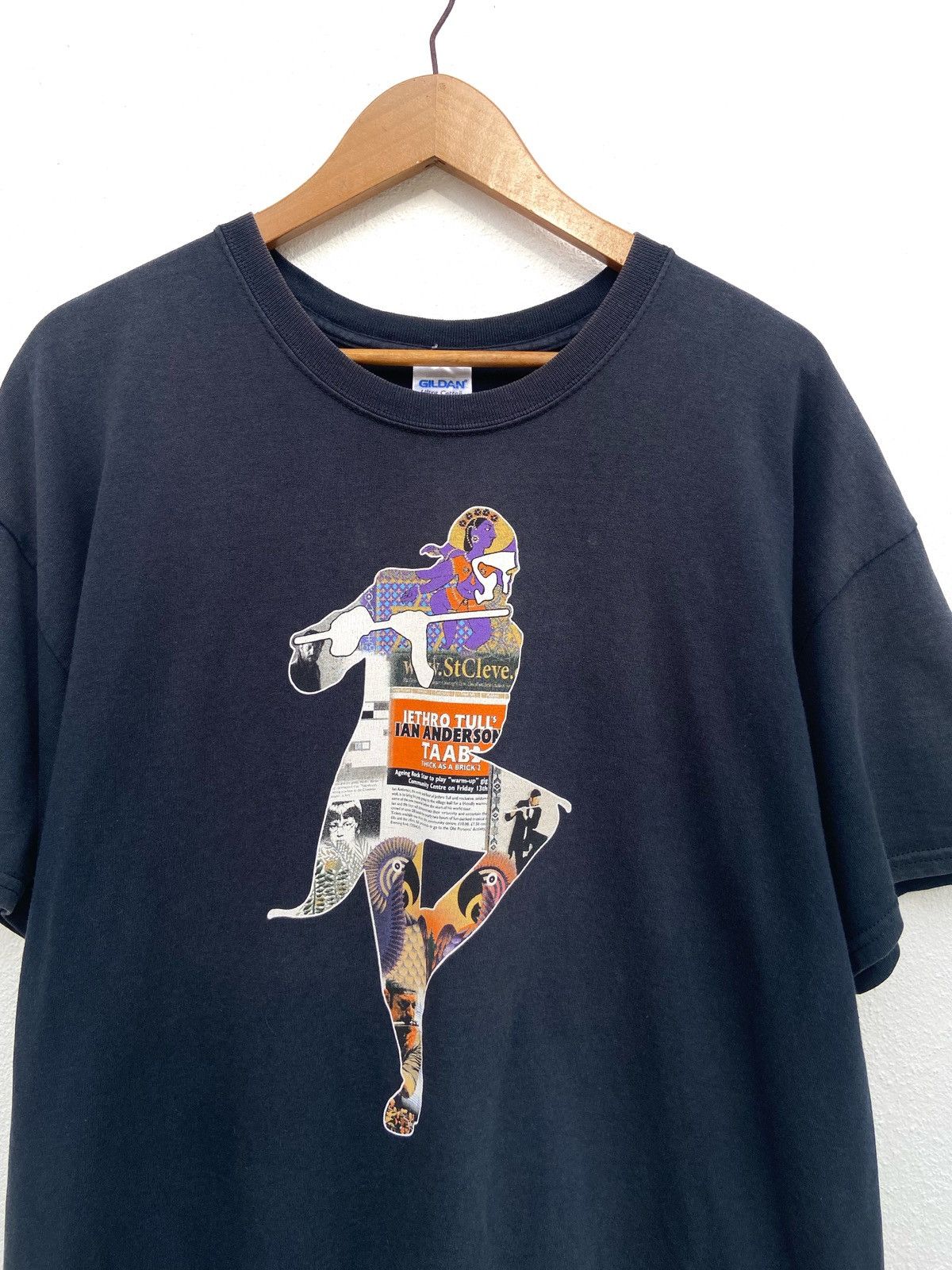 Band Tees 🔥 Ian Anderson t shirt tour Japan Size US XL / EU 56 / 4 - 1 Thumbnail