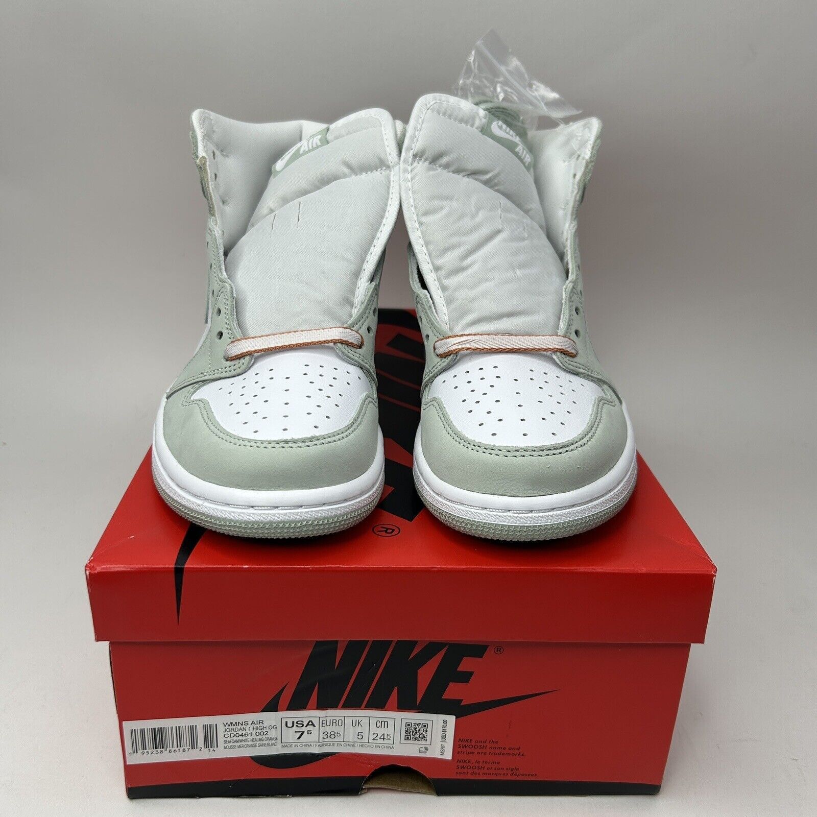 Jordan Brand Nike Air Jordan 1 Retro High OG WMNS “Seafoam” 2023 Size US 7.5 / IT 37.5 - 2 Thumbnail