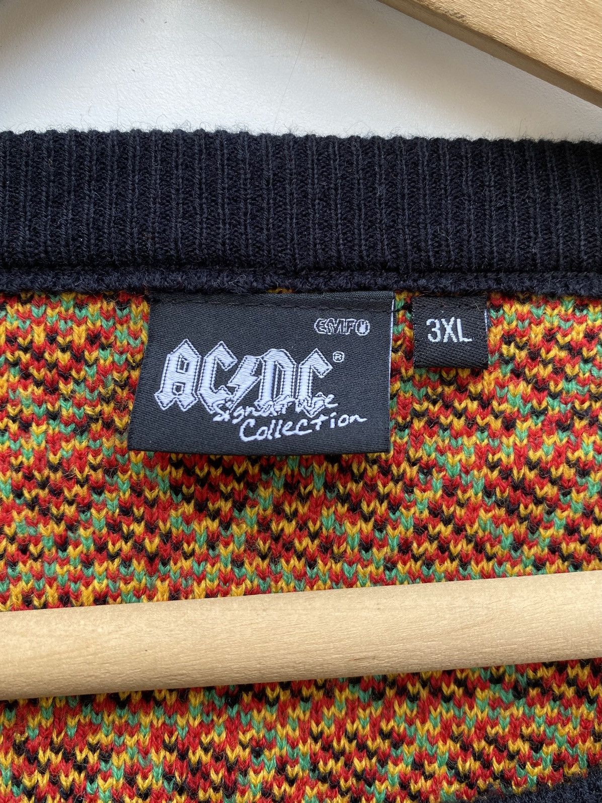 AC/DC AC/DC Christmas Sweater 3XL 2022 Signature Collection Mint Size US XXL / EU 58 / 5 - 4 Thumbnail