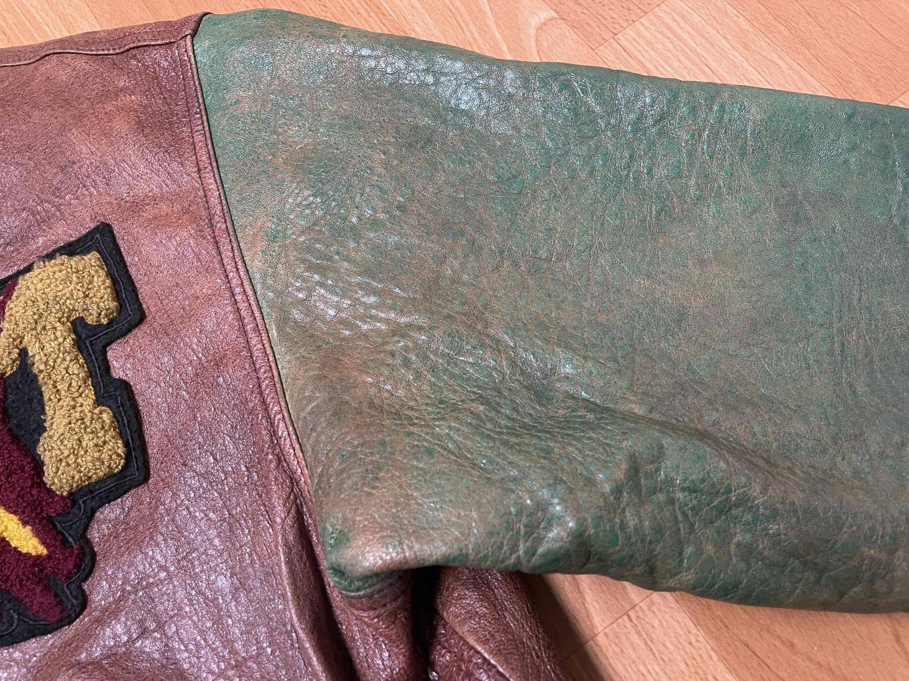 Troop Troop Suquamish leather jacket, Indian vintage varsity 90s L Size US L / EU 52-54 / 3 - 11 Thumbnail