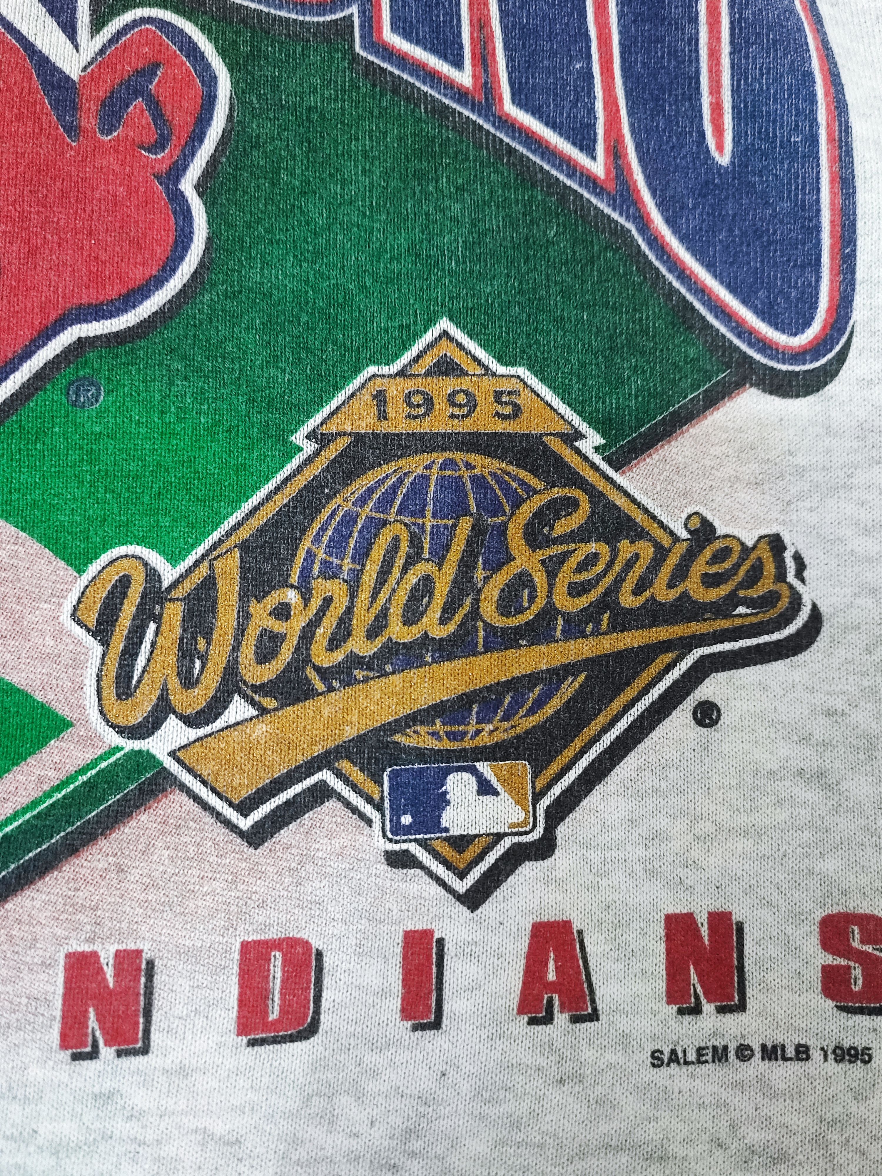 Vintage Vintage 1995 Cleveland Indians MLB Crewneck Sweatshirt Size US L / EU 52-54 / 3 - 5 Thumbnail
