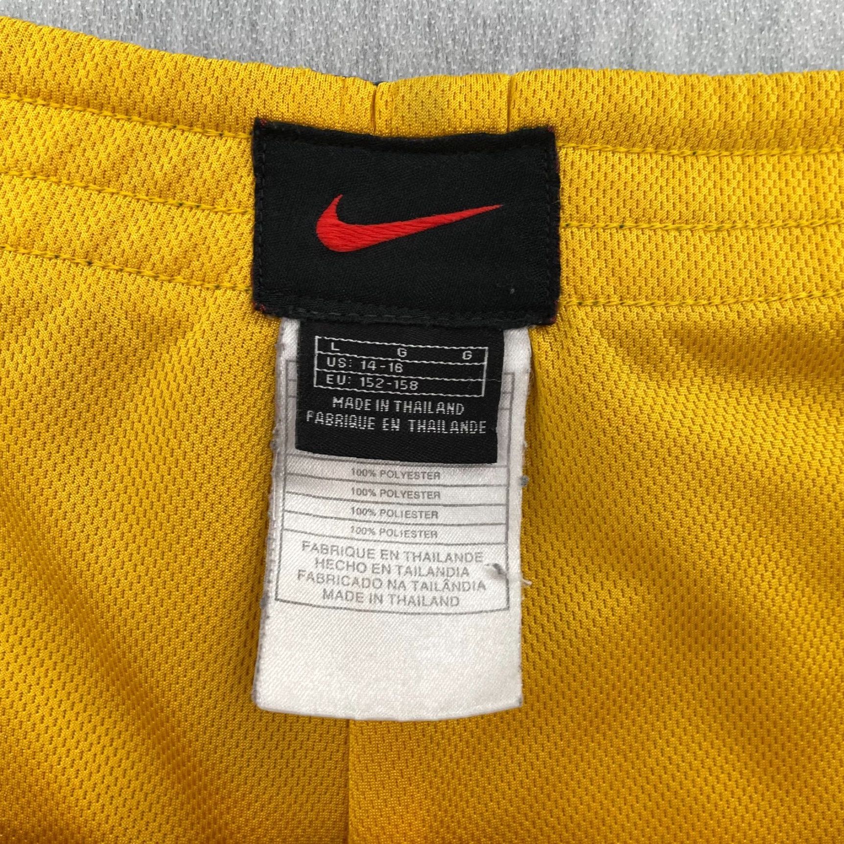 Nike VINTAGE Nike Shorts Adult Large Blue Yellow Reversible Stitched Logo Mens L Size US 33 - 6 Thumbnail