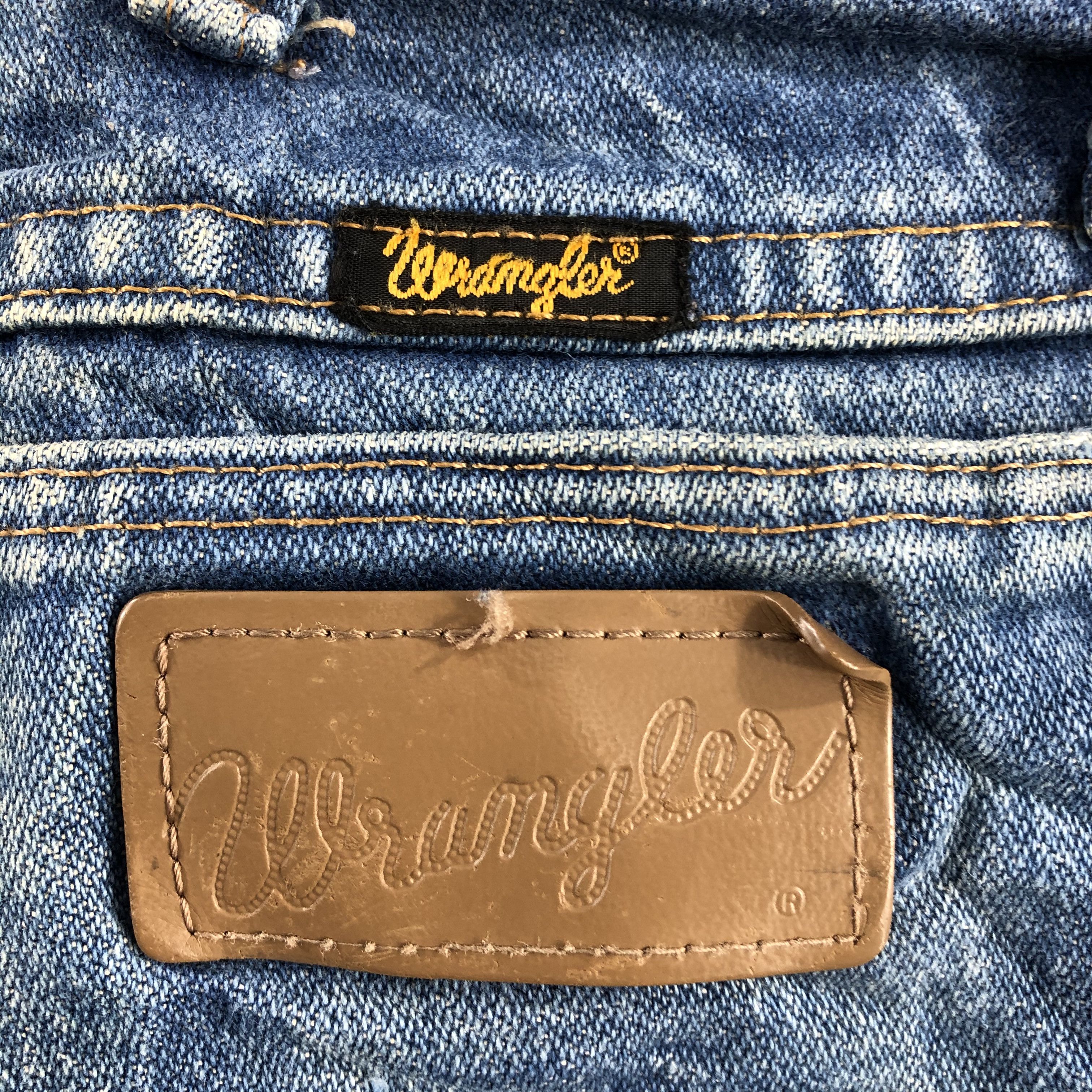 Wrangler Vintage Blue Wash Wrangler Jeans-J2279 Size US 33 - 5 Thumbnail