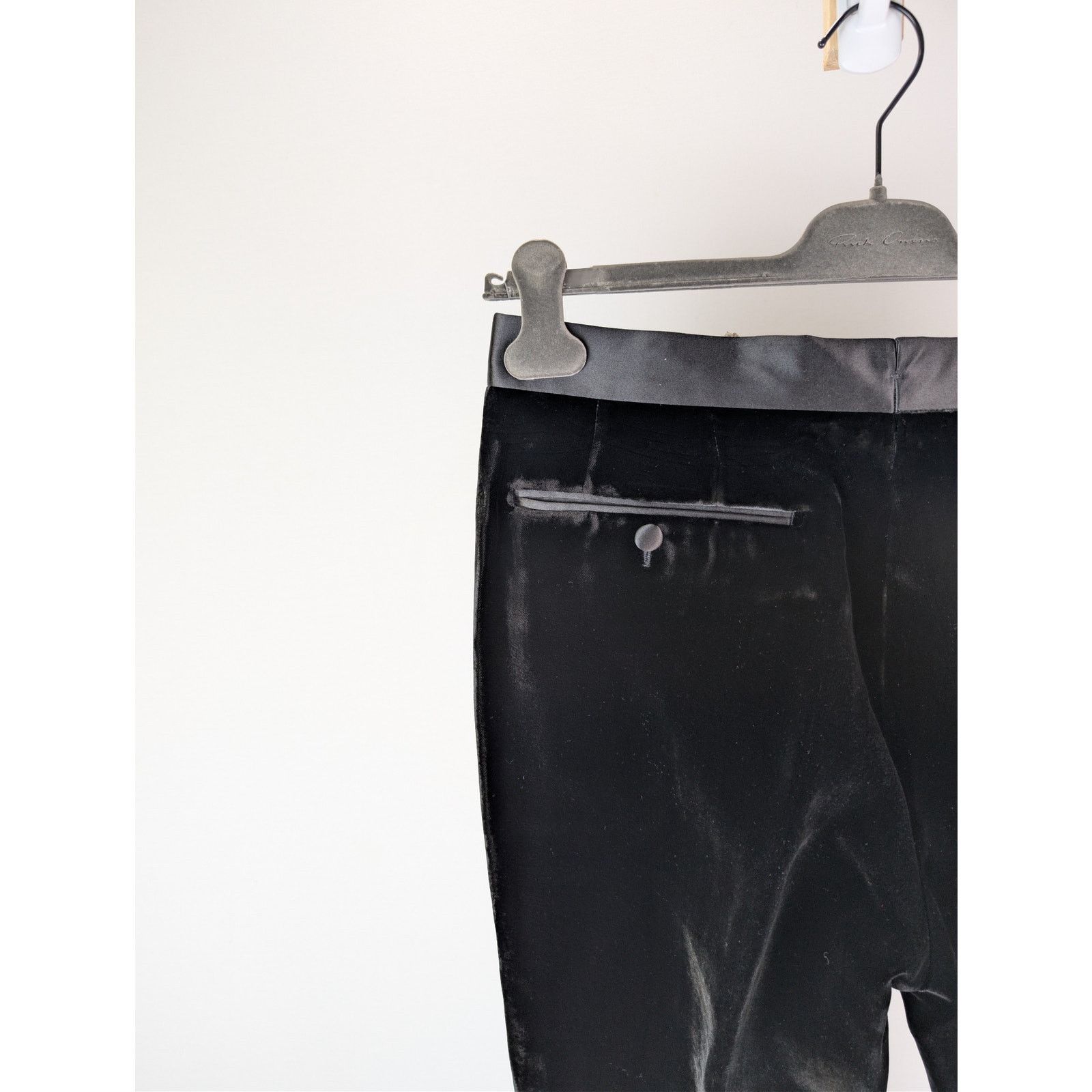 Tom Ford o1rshd1 Q:2 / Tailored Velvet Tuxedo Evening Pants in Black Size US 32 / EU 48 - 15 Thumbnail