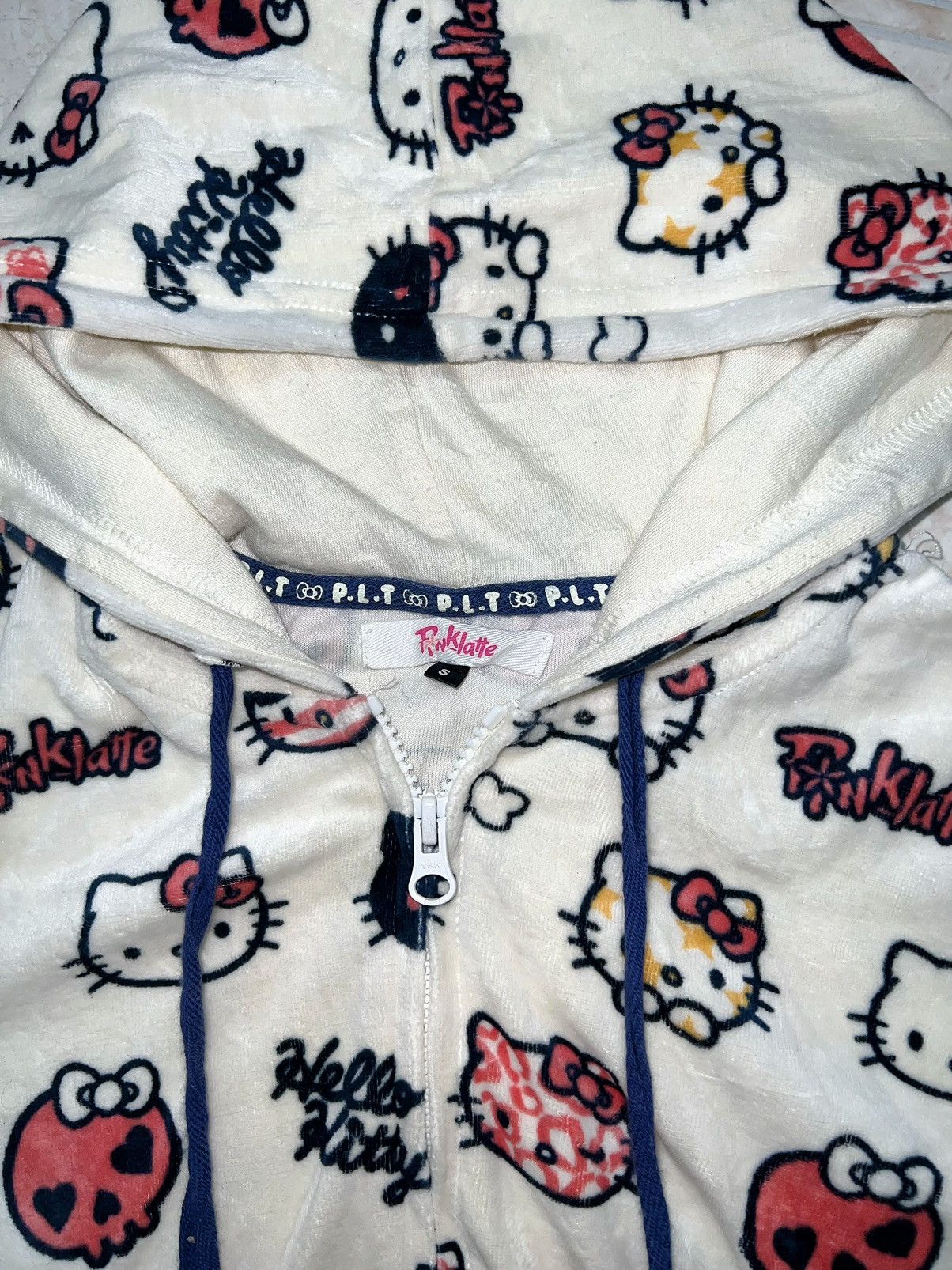 Japanese Brand Hello Kitty fluffy monogram hoodie zip up 🎀💗 Size S / US 4 / IT 40 - 10 Thumbnail