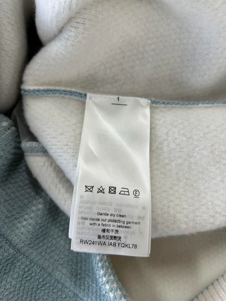 Louis Vuitton Louis Vuitton Mint Green Patchwork sweater 2501-Nextarrow Size US XS / EU 42 / 0 - 5 Thumbnail