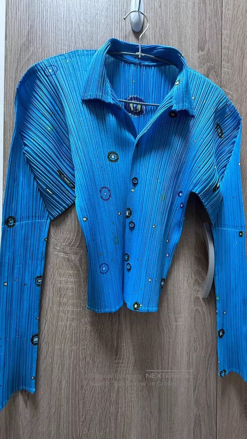 Issey Miyake Issey Miyake Blue Long Sleeve Size L / US 10 / IT 46 - 2 Thumbnail