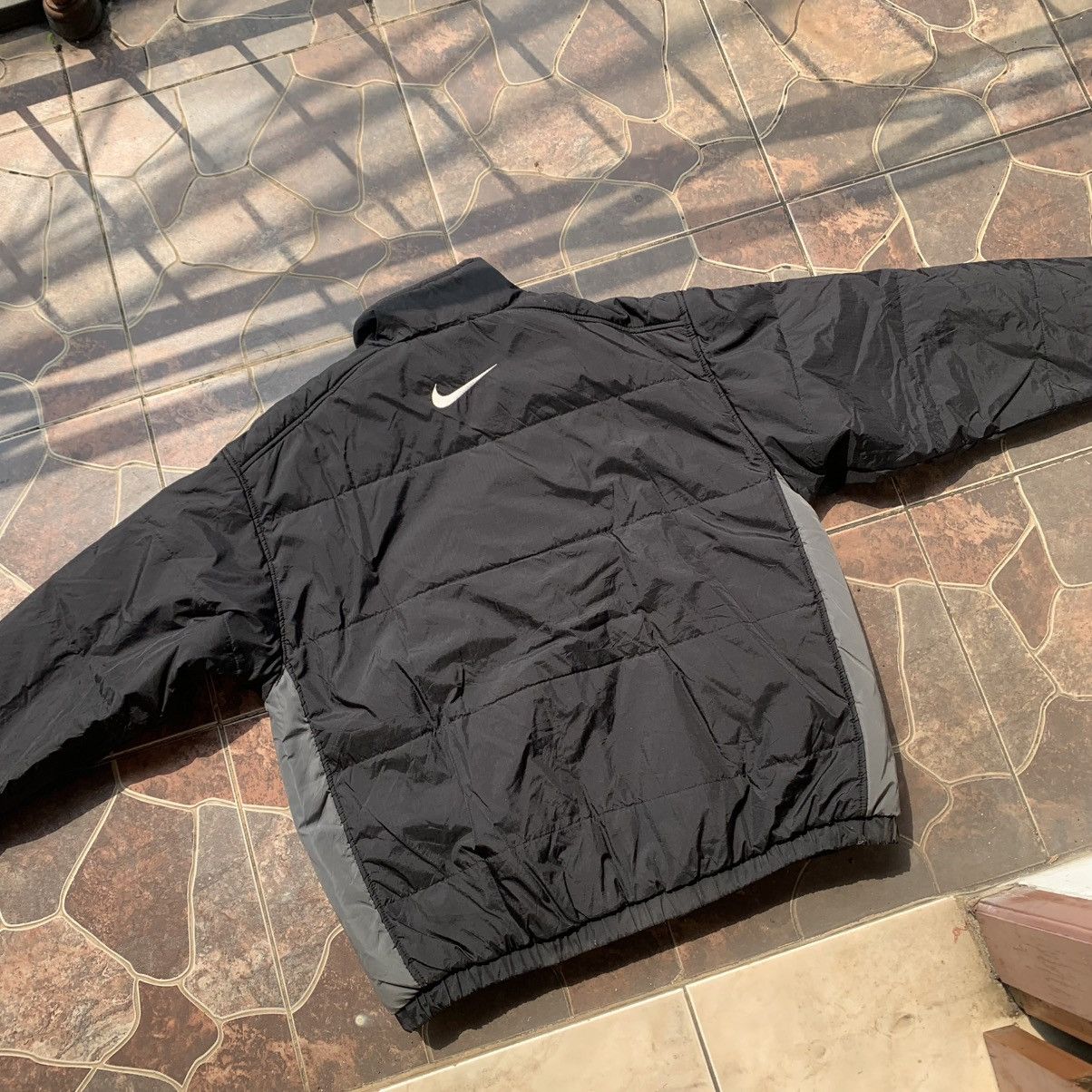 Nike 90s NIKE REVERSIBLE VINTAGE OVERSIZED PUFFER DOWN JACKET Size US L / EU 52-54 / 3 - 4 Thumbnail
