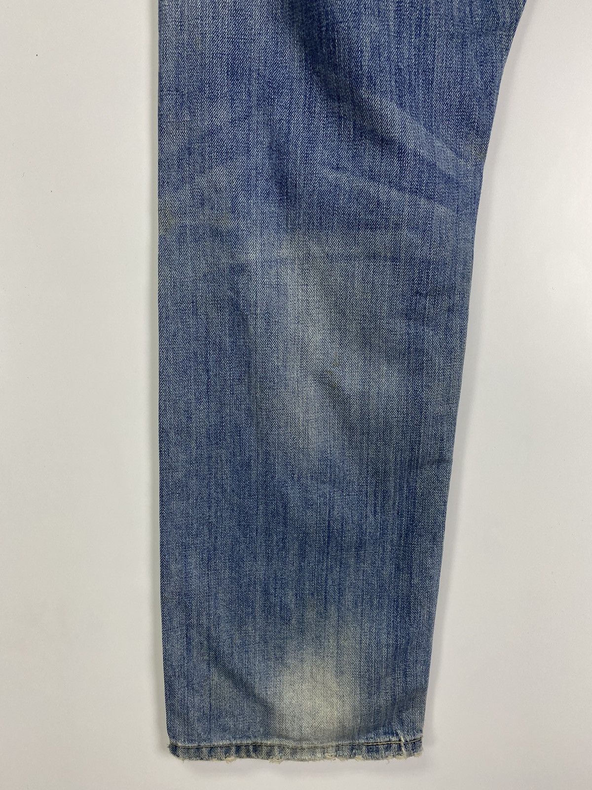Levi's Vintage Levi’s Distressed Denim Size US 36 / EU 52 - 14 Thumbnail