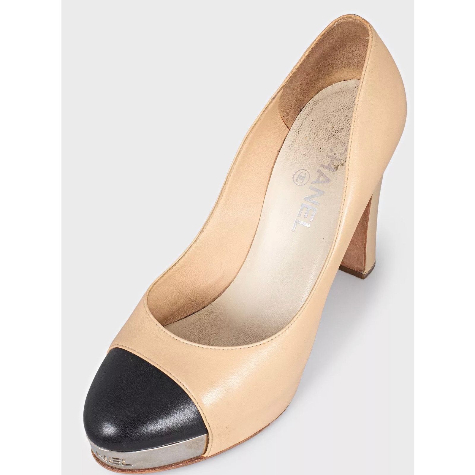 Chanel Chanel Beige Leather Block Heel Pumps - Size 39.5 Size US 8.5 / IT 38.5 - 3 Thumbnail