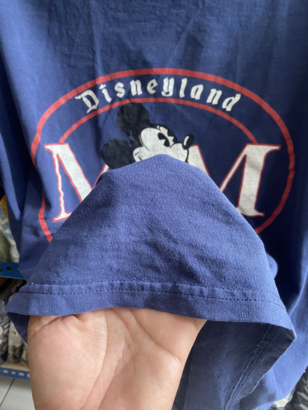 Disney MICKEY MOUSE DISNEYLAND TSHIRT Size US XL / EU 56 / 4 - 5 Thumbnail
