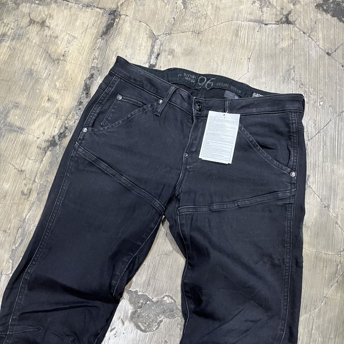 G-Star G-Star RAW GS3301 Black Denim – Rare Early 2000s Era Size US 30 / EU 46 - 2 Thumbnail