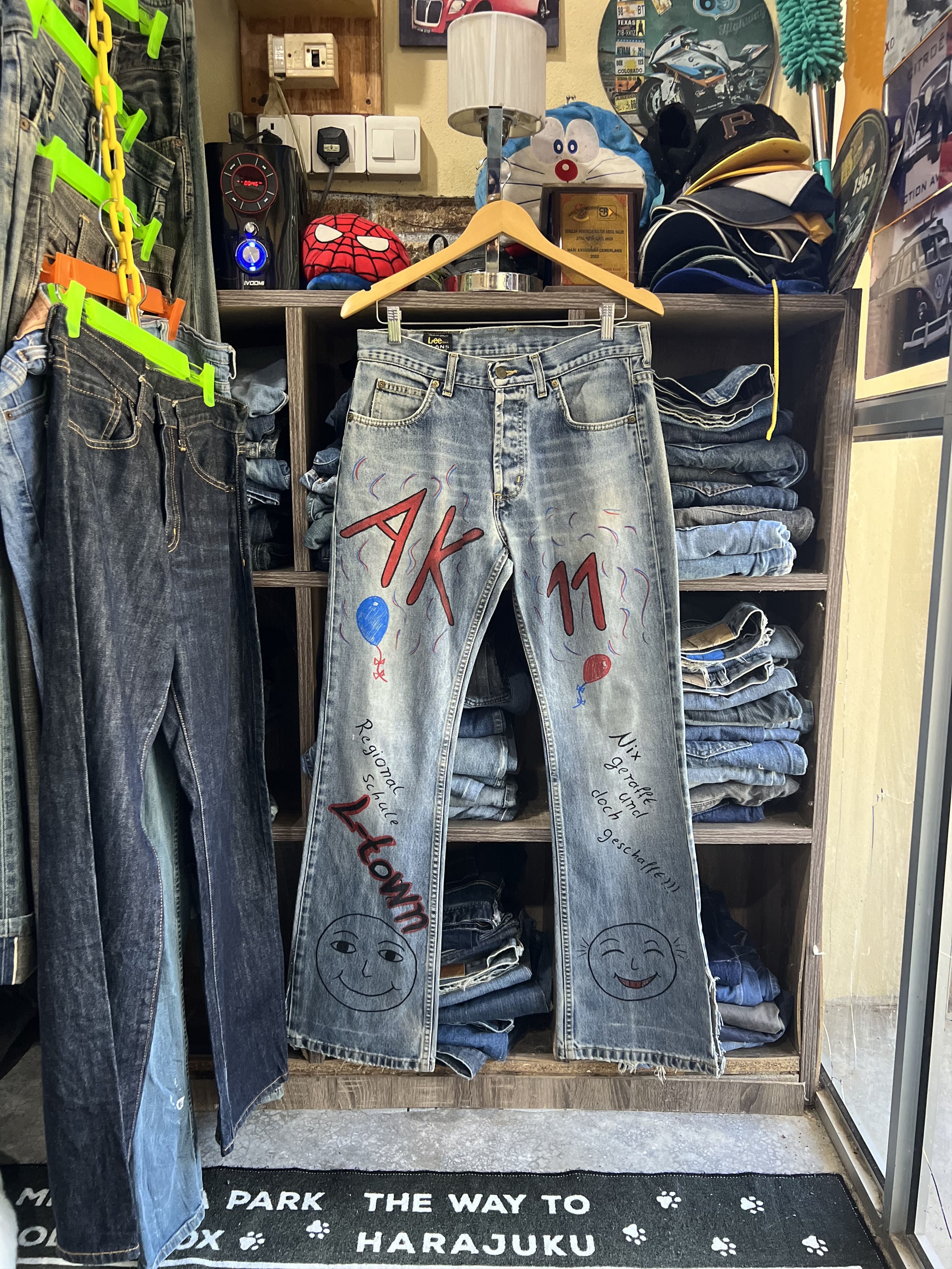 Lee 🔥Rare Vintage Lee Sketch Denim Size US 31 - 18 Thumbnail