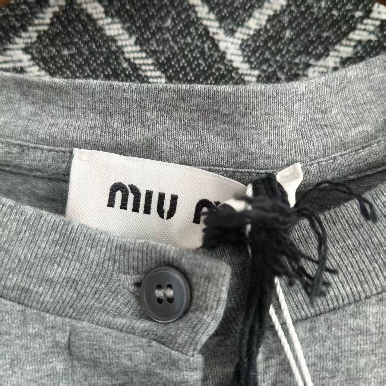 Miu Miu Miu Miu SS26 Gray-Red T-shirt S New Size US S / EU 44-46 / 1 - 5 Thumbnail