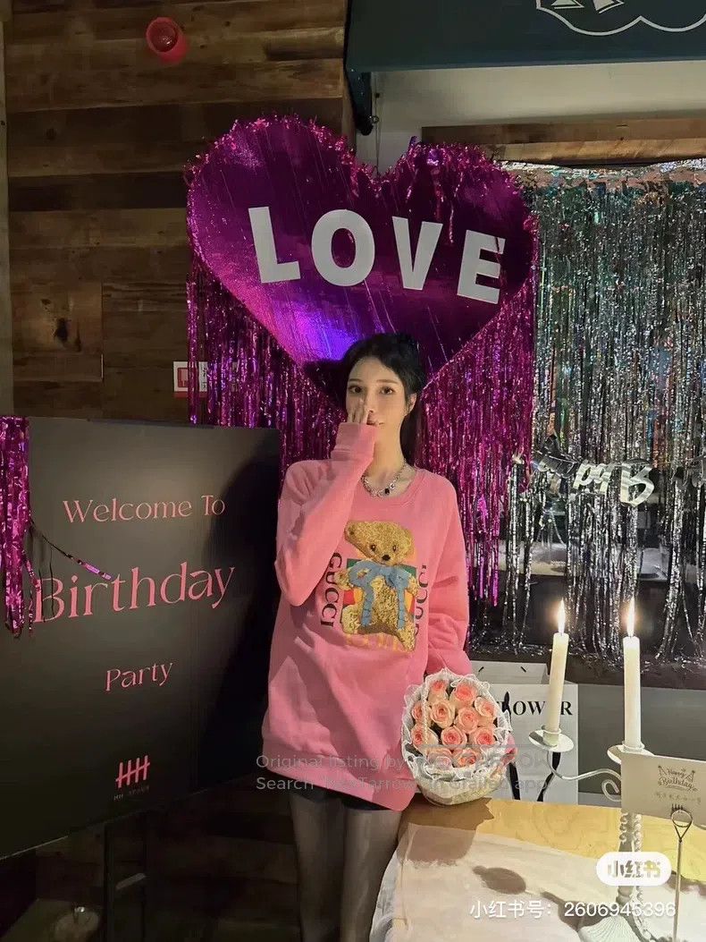 Gucci Gucci Pink Bear Sweatshirt Size XS / US 0-2 / IT 36-38 - 9 Thumbnail