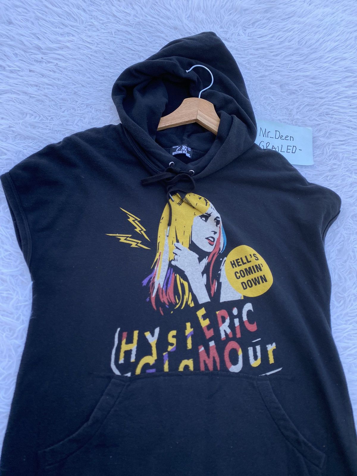 Hysteric Glamour Rare Hysteric Glamour Sleeveless Hooded Hell’s Comim’ Down’ Size US S / EU 44-46 / 1 - 10 Thumbnail
