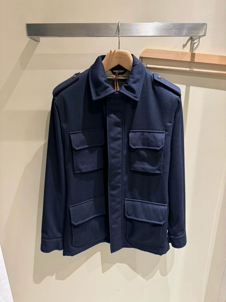 Loro Piana LORO PIANA The classic men's turned-down collar traveler j Size US M / EU 48-50 / 2 - 1 Thumbnail