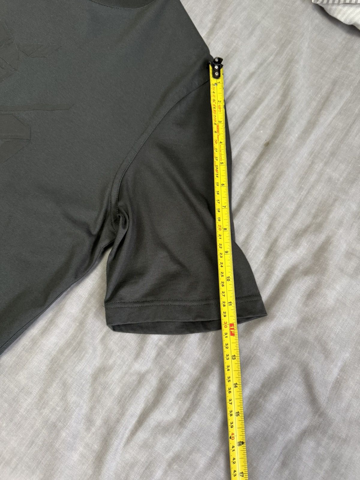 Hermes HERMES tshirt STUDY sizes in photos SHOWN BY TAPE MEASURE Size US M / EU 48-50 / 2 - 11 Thumbnail