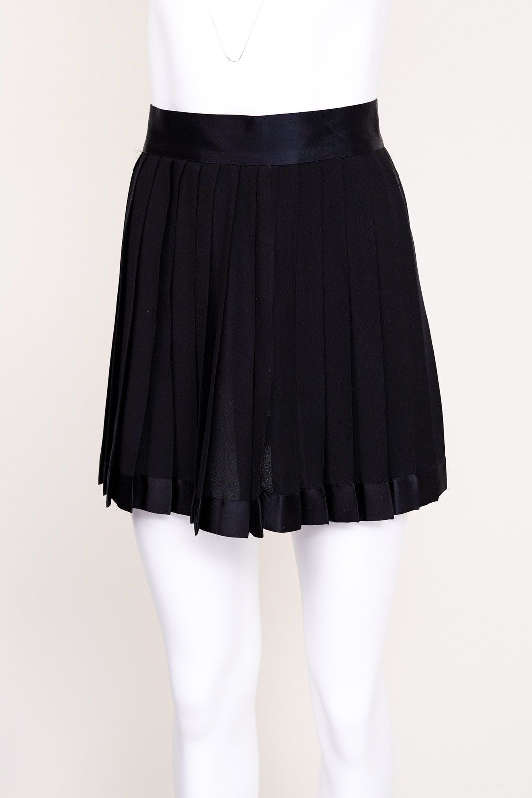 Versace Gianni Versace Black Silk Pleated Chiffon Skirt Size 27" / US 4 / IT 40 - 3 Thumbnail
