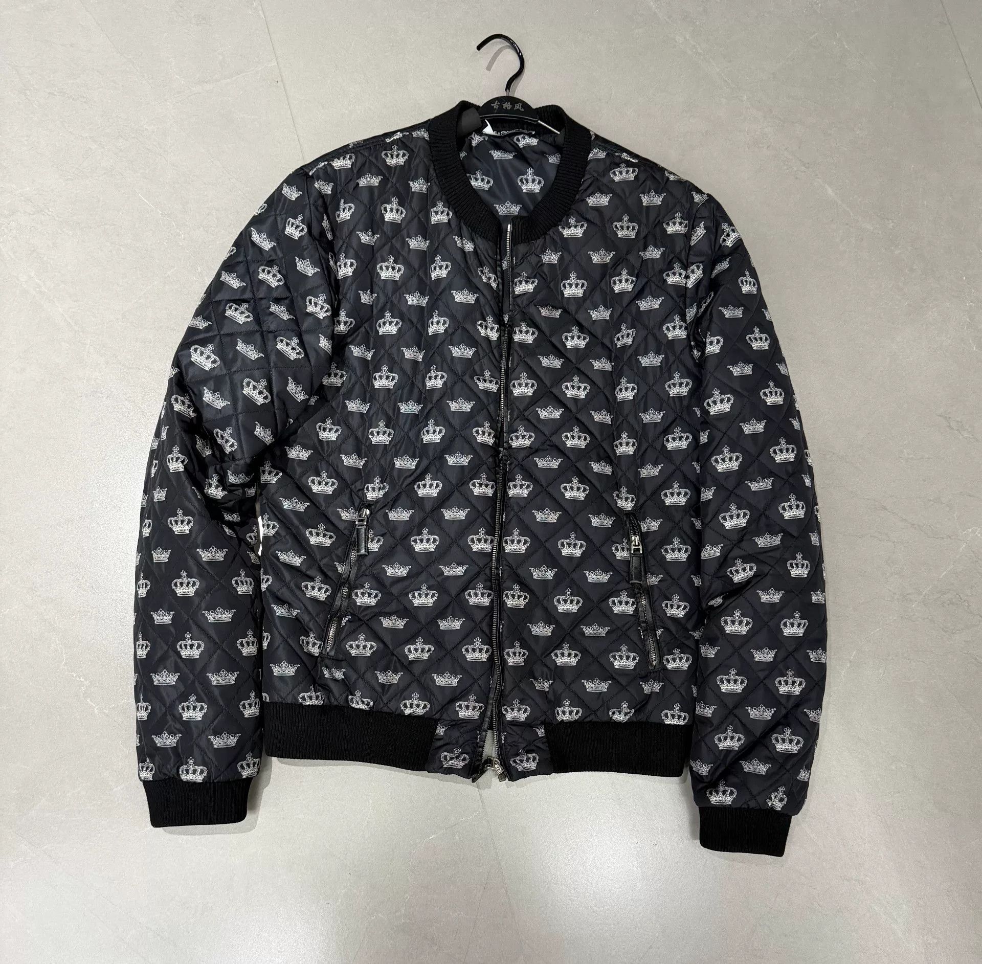 Dolce & Gabbana Dolce & Gabbana Runway Crown Print Puffer Jacket Size US L / EU 52-54 / 3 - 1 Thumbnail