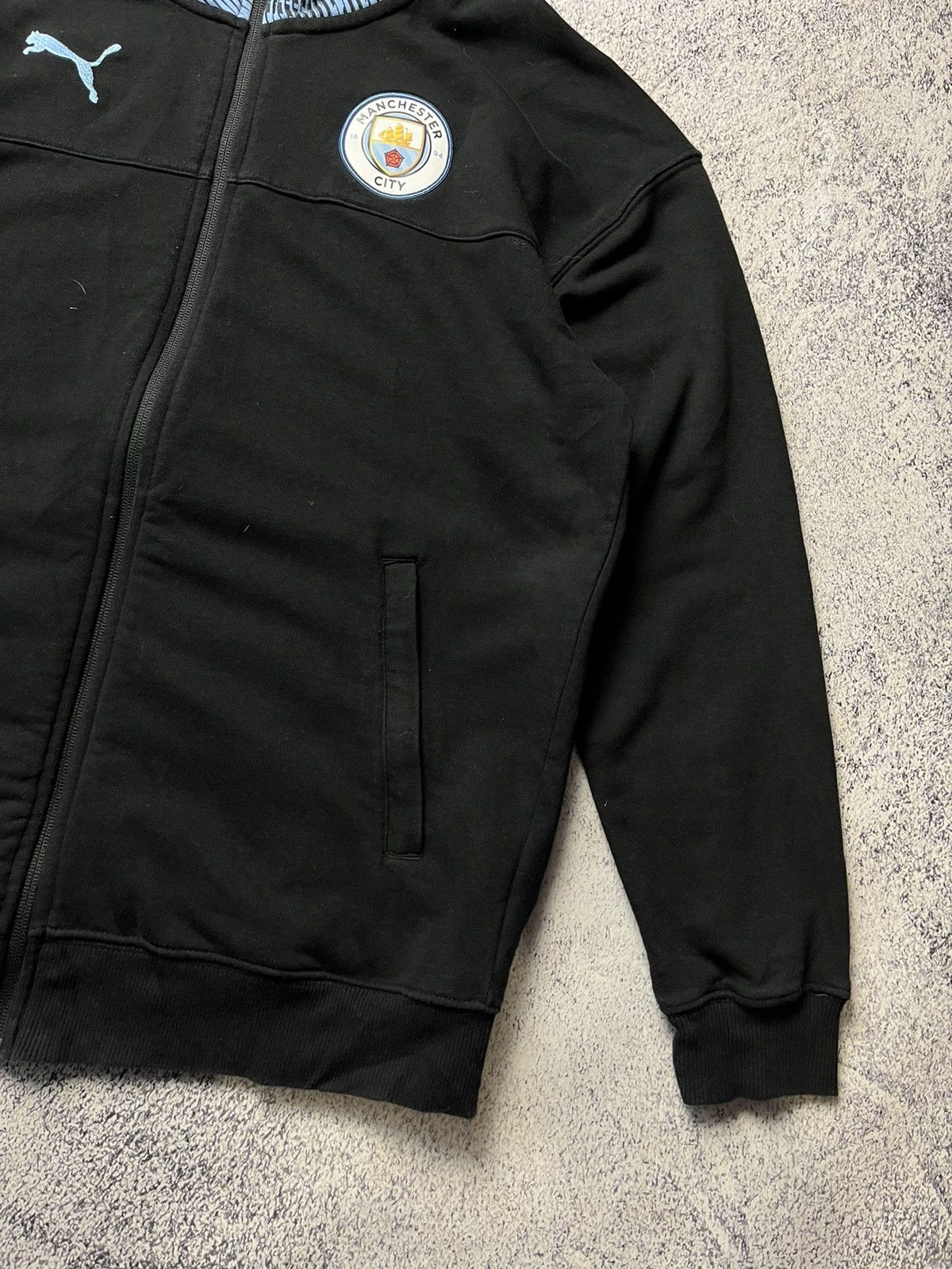 Puma Vintage Puma Manchester Citi Zip Up Hoodie Size US M / EU 48-50 / 2 - 13 Thumbnail