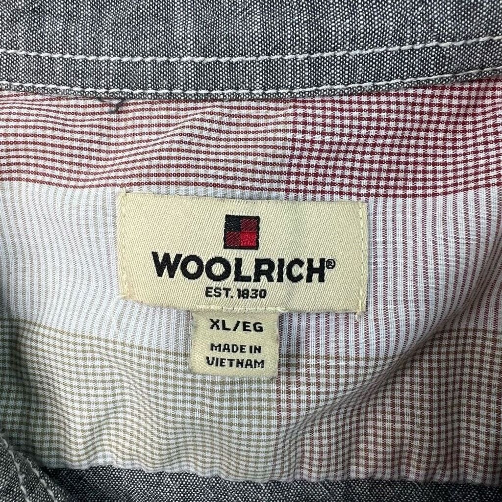 Woolrich Woolen Mills Woolrich Shirt Mens XL Button Up Pockets Textured Chambray Size US XL / EU 56 / 4 - 3 Thumbnail