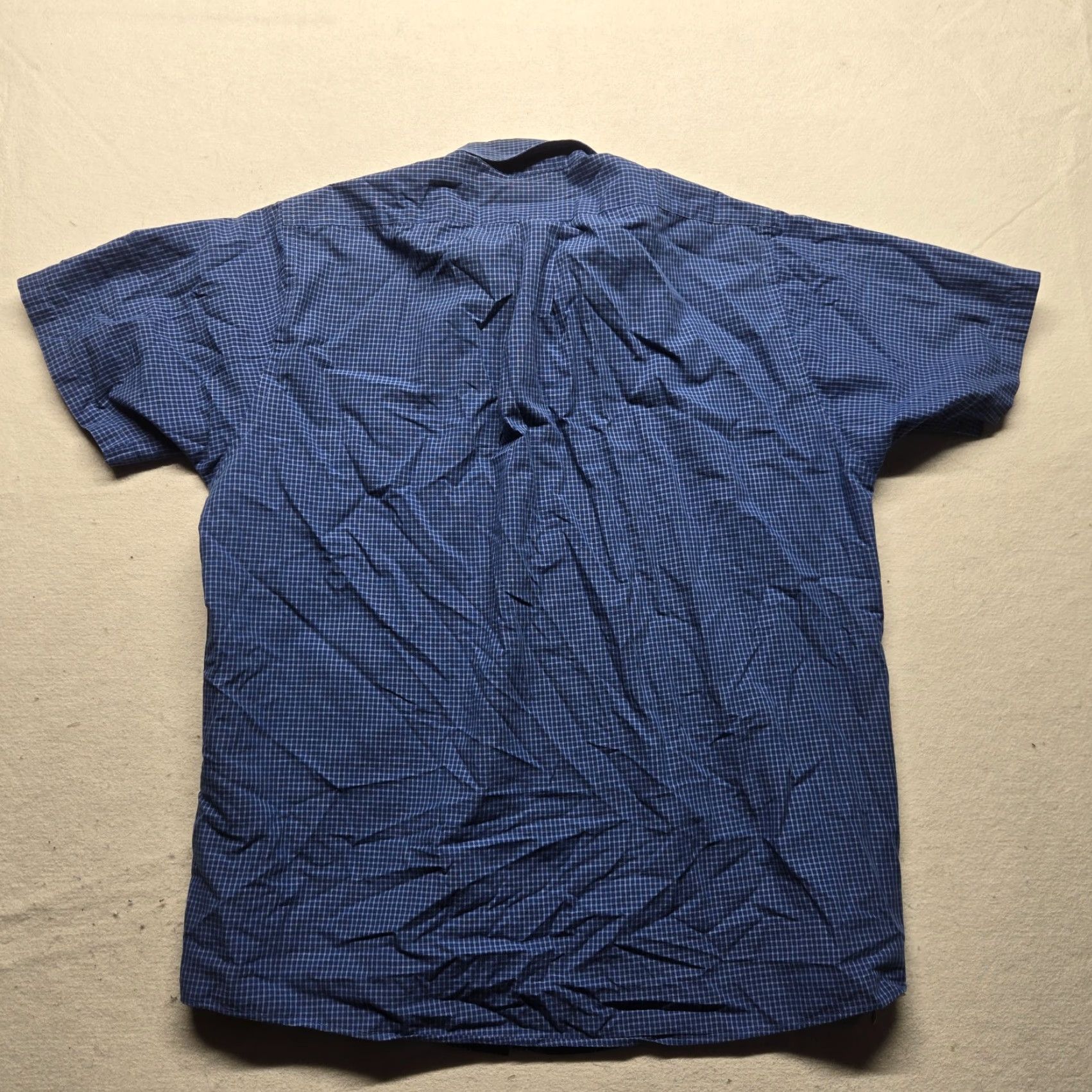 Van Heusen Van Heusen Blue Checkered Button-Down Dress Shirt Adult Men 17 Regular Fit Size US XL / EU 56 / 4 - 7 Thumbnail