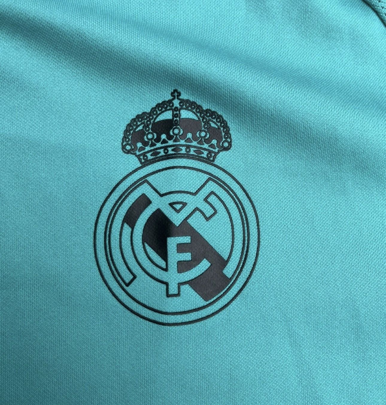Adidas Real Madrid Training Jersey. Size US M / EU 48-50 / 2 - 2 Thumbnail