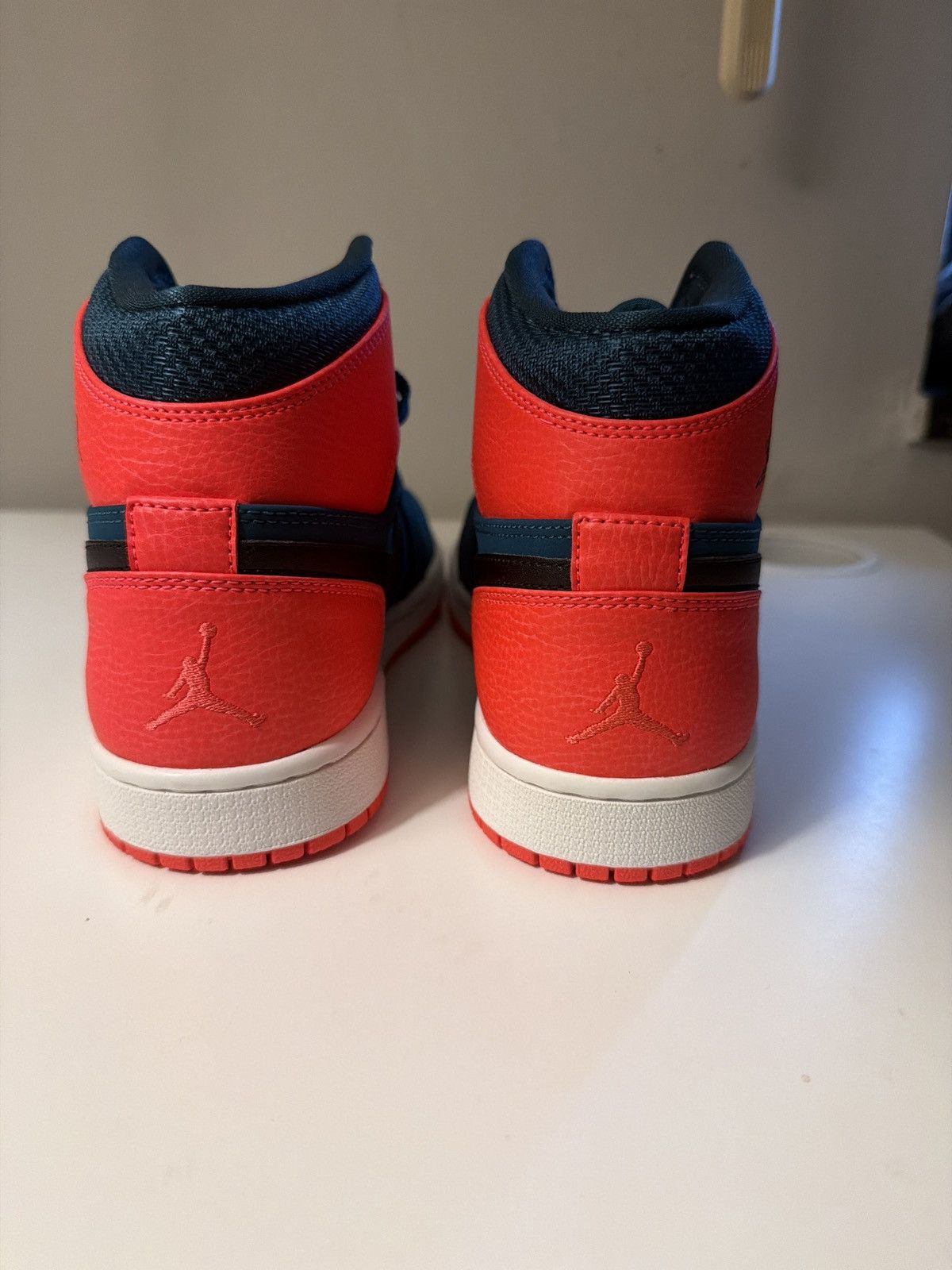 Nike AIR JORDAN 1 RETRO RUSSELL WESTBROOK SZ 8 Size US 8 / EU 41 - 6 Thumbnail