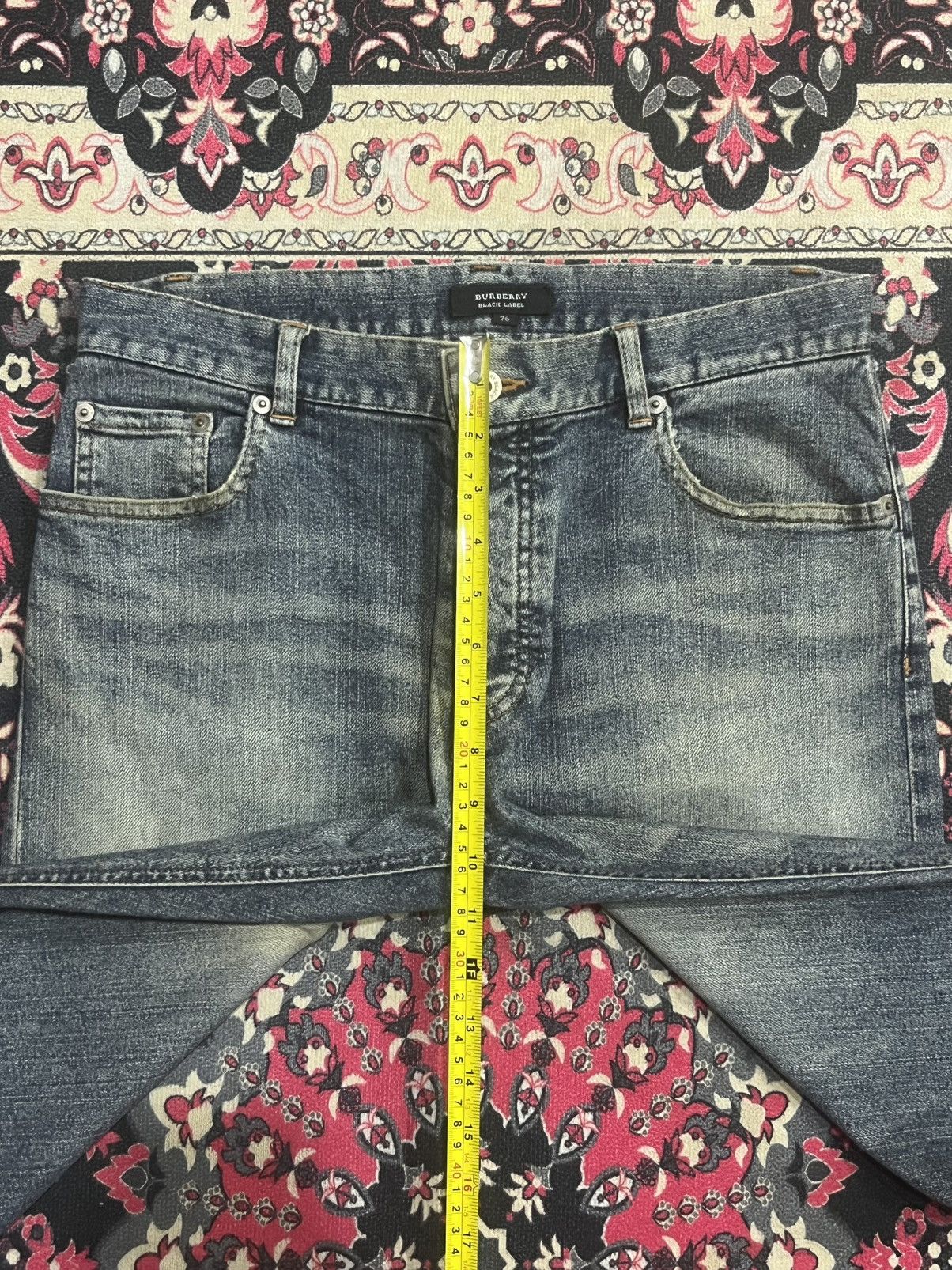 Burberry Vintage Burberry Black Label Blue Faded Washed Straight Jean Size US 30 / EU 46 - 15 Thumbnail