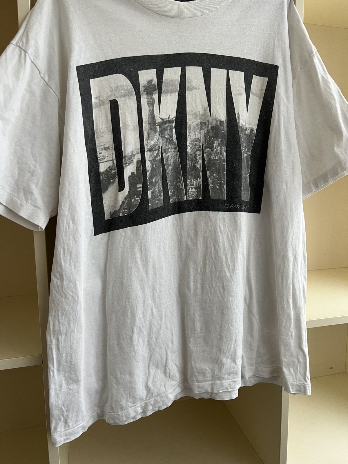 DKNY Vintage DKNY T-Shirt Tee New York Made in USA Size US XL / EU 56 / 4 - 7 Thumbnail