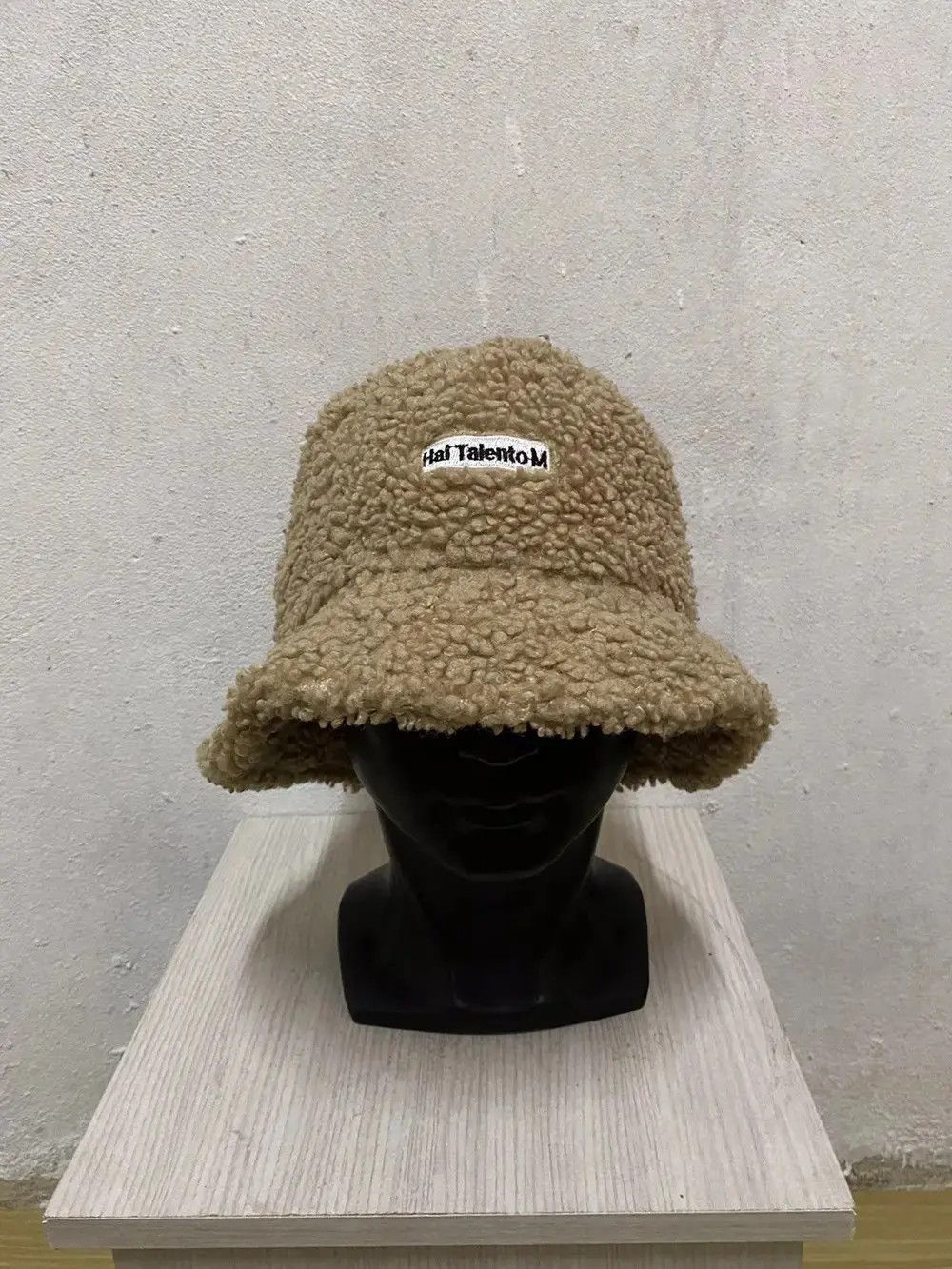 Japanese Brand Japanese Brand Fleece Bucket Hat Size ONE SIZE - 2 Thumbnail