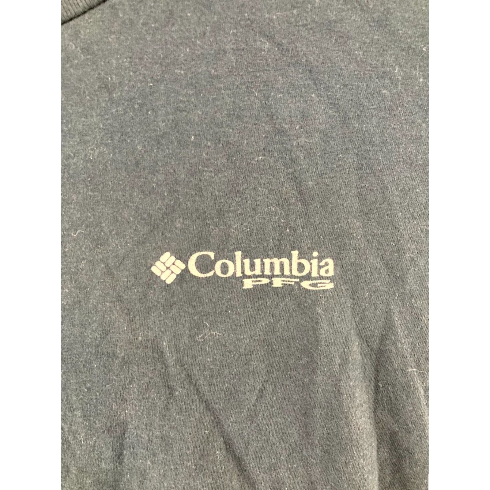 Vintage Columbia TShirt Mens PFG Short Sleeve Crew Neck Blue Cotton Jersey Outdoor All Seasons Regular Large - Mens Shirt Size US L / EU 52-54 / 3 - 4 Thumbnail