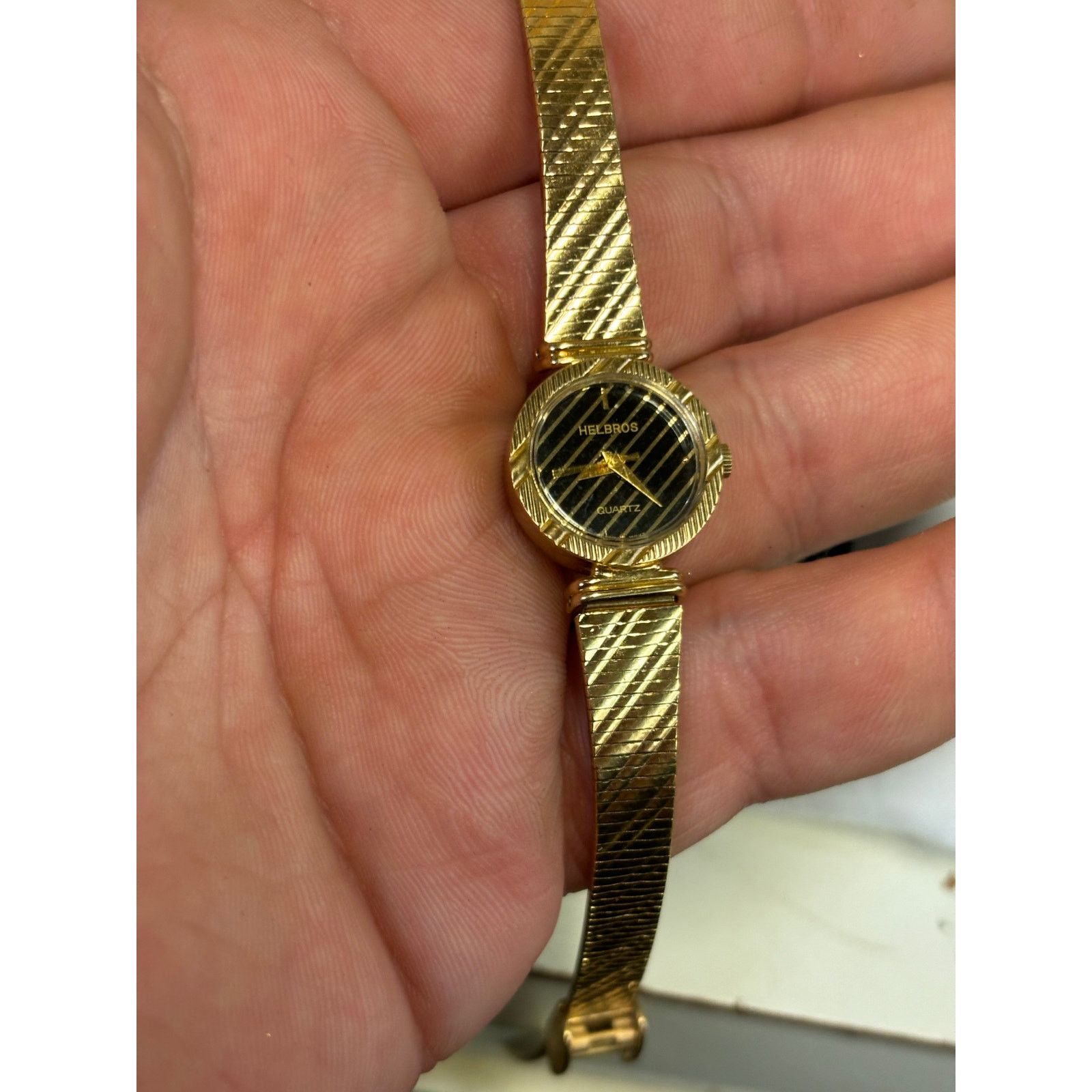 Seiko Rare Helbros Gold Tone Women’s Watch! New Battery! Size ONE SIZE - 9 Thumbnail