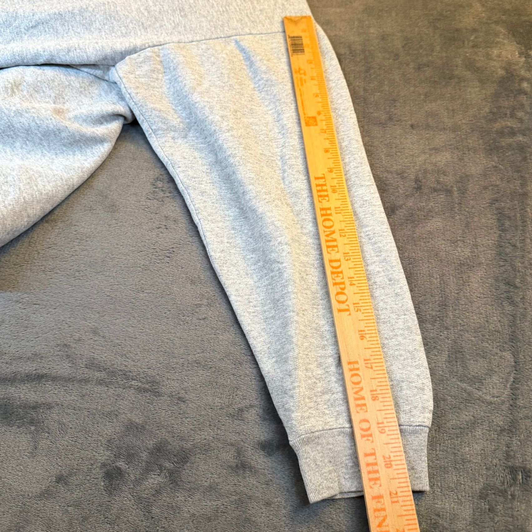 NFL VINTAGE Pittsburgh Steelers NFL Gray Hoodie Sweatshirt NFL Mens XL Sweatshirt Gray NFL Pullover Hooded Graphic Print Home Team Sports Mens XL Size US XL / EU 56 / 4 - 7 Thumbnail