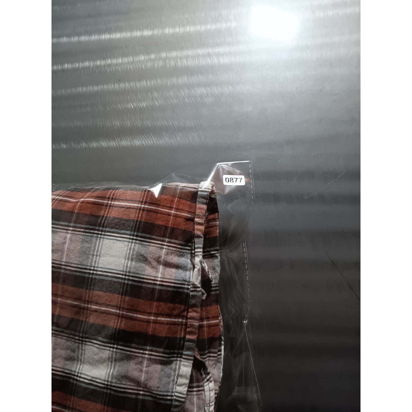 Carhartt Carhartt Men's XL Plaid Black Short Sleeve Button-Up Size US XL / EU 56 / 4 - 6 Thumbnail