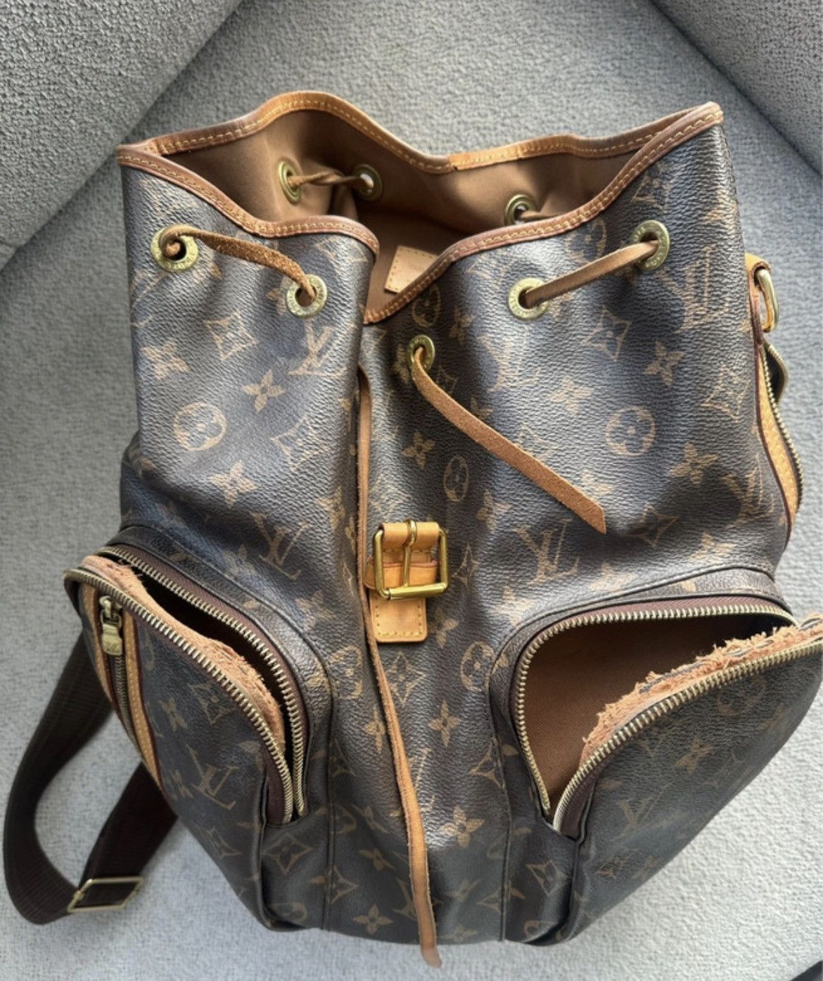 Louis Vuitton Louis Vuitton bosphore Size ONE SIZE - 15 Thumbnail
