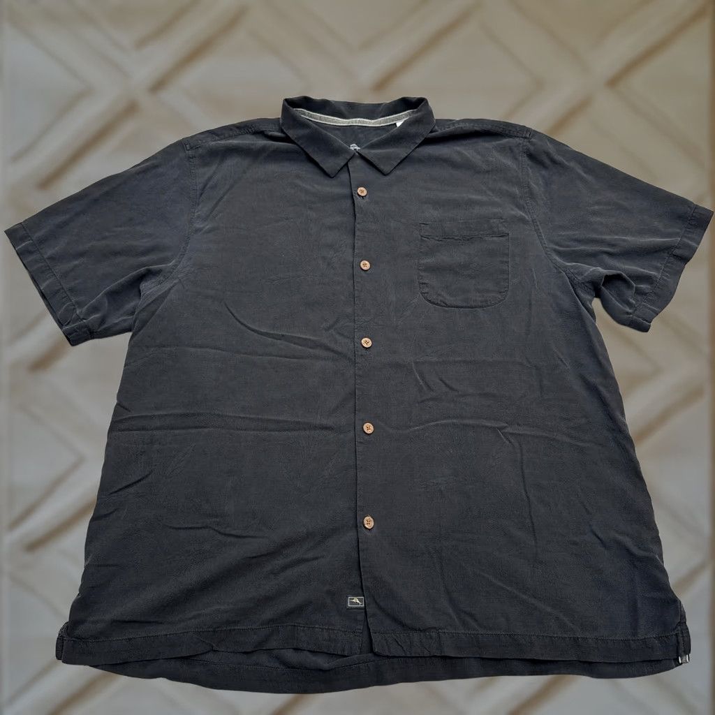 Tommy Bahama Tommy Bahama Silk Button-Down Shirt Mens 2XL Black Short Sleeve Floral Etched Size US XXL / EU 58 / 5 - 1 Thumbnail
