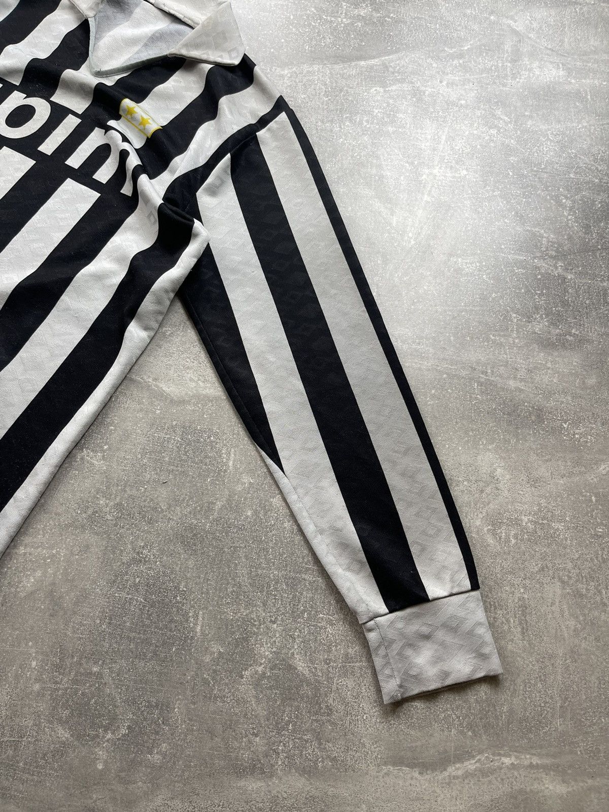Vintage Vintage Juventus UPIM Long Sleeve Jersey 80s/90s Style Size US M / EU 48-50 / 2 - 4 Thumbnail