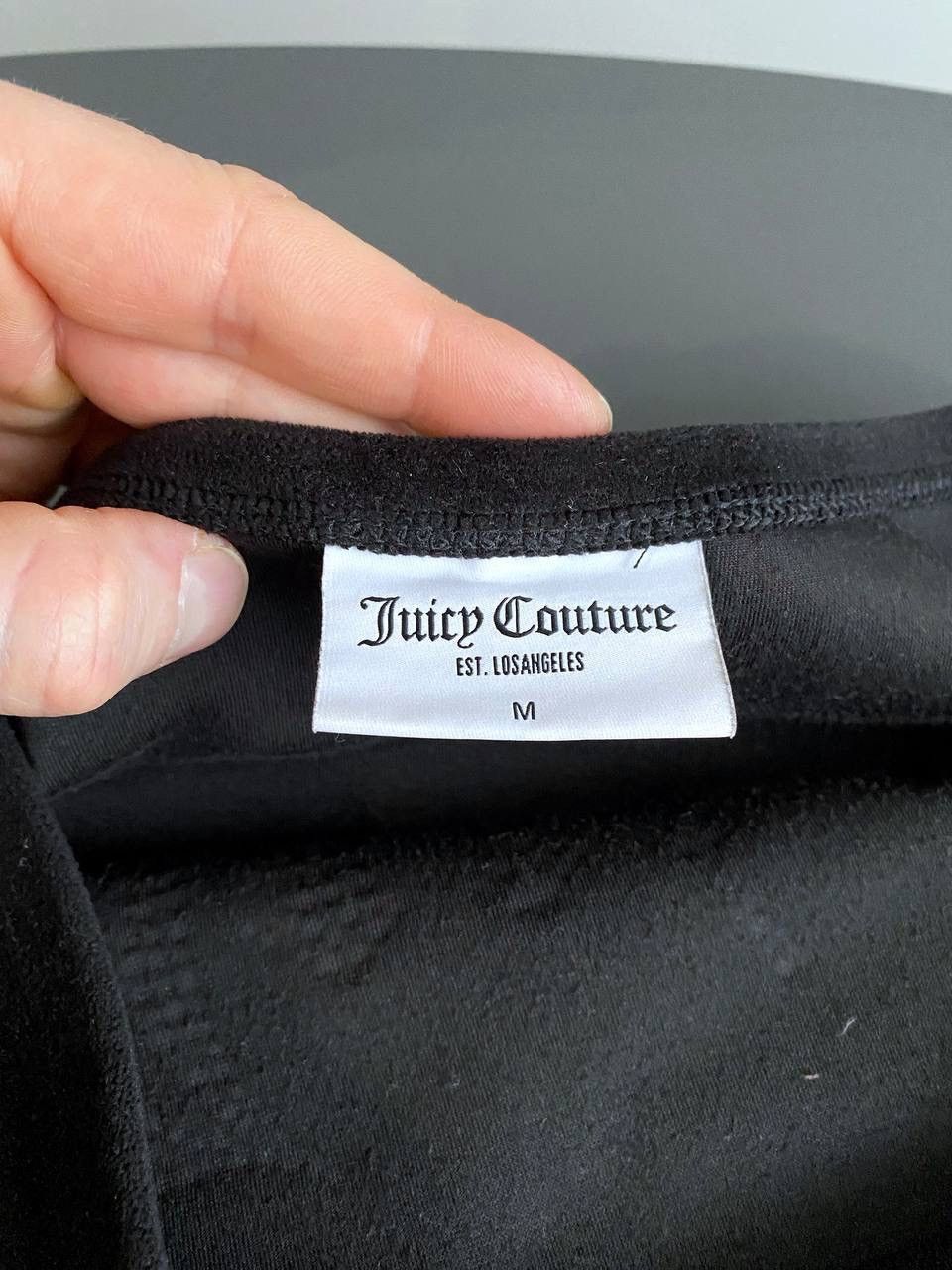 Designer × Juicy Couture Juicy Couture Black Velour Cropped Top Y2K, Size M Size M / US 6-8 / IT 42-44 - 10 Thumbnail