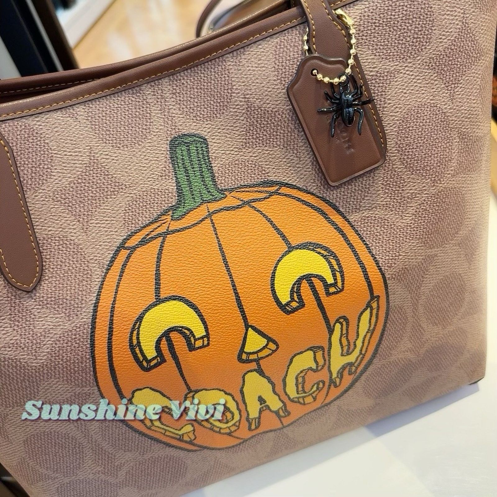 Coach NWT Coach City Tote Bag Halloween CCE70 Gold/Tan 2025 Size ONE SIZE - 2 Thumbnail